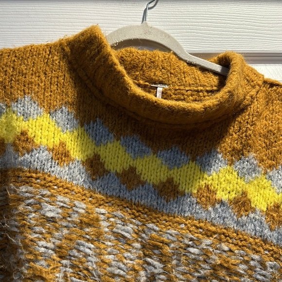 Free People Alpine Wool Blend Chunky Knit Sweater S - Picture 5 of 7